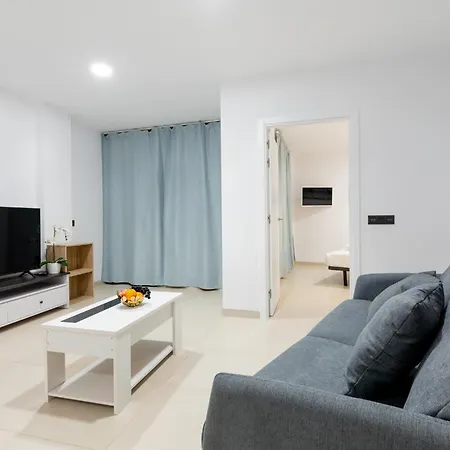 Edificio Korner Adeje 阿德耶