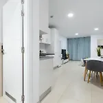 Edificio Korner Adeje 아데제