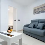 아파트 Edificio Korner Adeje 아데제