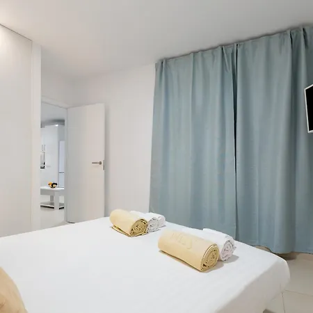 아파트 Edificio Korner Adeje 아데제